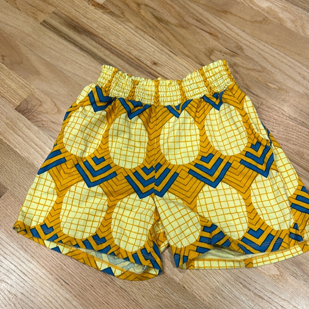 Tea Collecton sorts sz girls 10. Like new